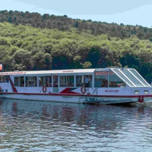 Abbaye de Bon repos et croisière sur le lac de Guerlédan